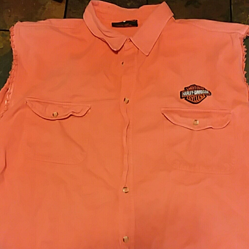 Biker Design sleeveless button down shirt